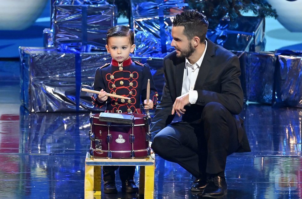 Hugo Molina y su padre en la final de 'Got Talent España 5'