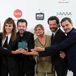 El equipo de 'El embarcadero', Premio Dama a Mejor Drama de los Premios MiM 2019