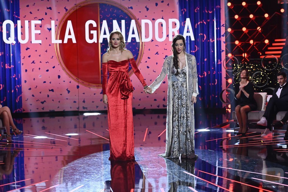 Alba Carrillo y Adara Molinero antes del anuncio de la ganadora de 'GH VIP 7'