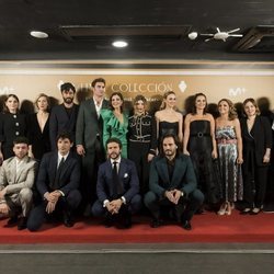 El reparto de 'Velvet Colección', con Teresa Fernández-Valdés y Gustavo Ron
