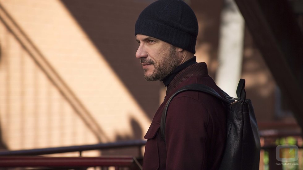 Hugo Ibarra (Daniel Grao), muy serio en 'HIT'