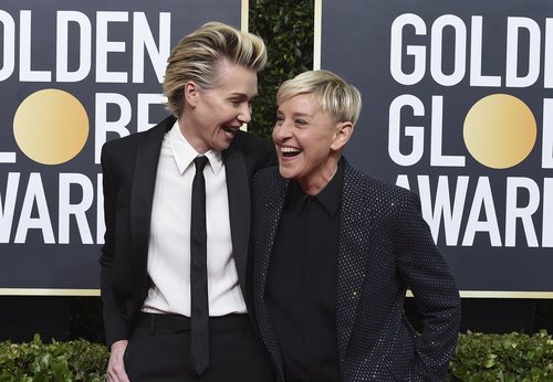 Ellen DeGeneres y Portia de Rossi en la alfombra roja de los Globos de Oro 2020