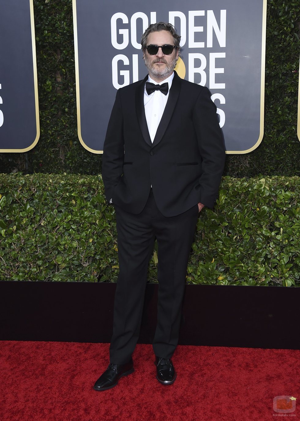 Joaquin Phoenix en la alfombra roja de los Globos de Oro 2020