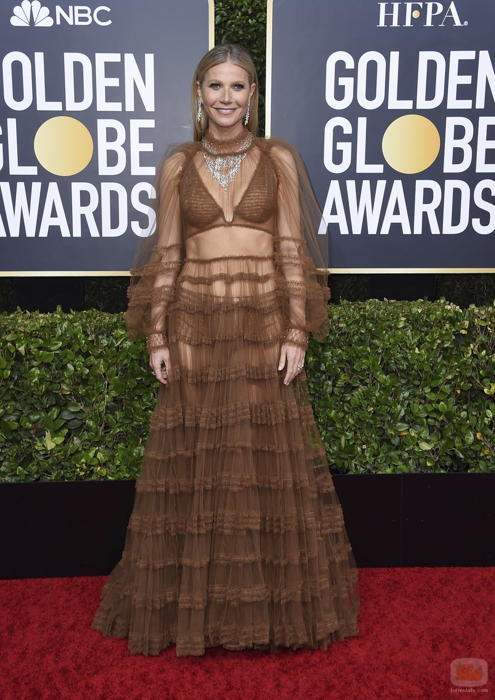 Gwyneth Paltrow en la alfombra roja de los Globos de Oro 2020