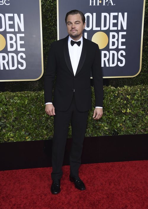 Leonardo Dicaprio en la alfombra roja de los Globos de Oro 2020
