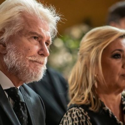 Edmundo Arrocet y Carmen Borrego en el funeral de 'El cielo puede esperar'