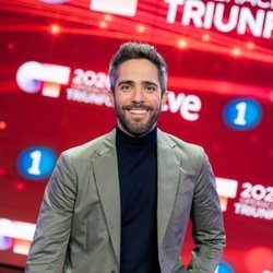 Roberto Leal posa como presentador de 'OT 2020'