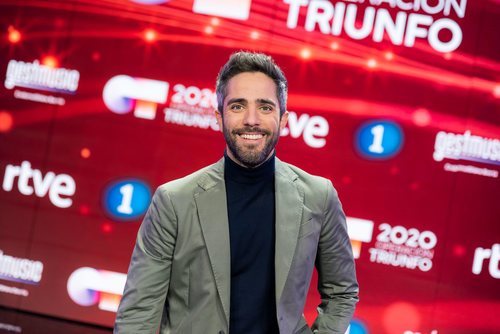 Roberto Leal posa como presentador de 'OT 2020'