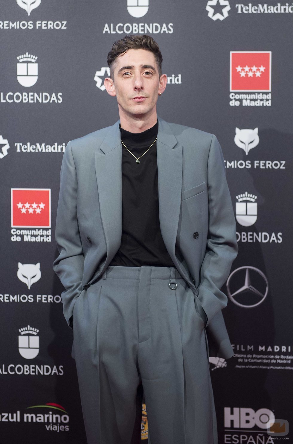 Enric Auquer en la alfombra roja de los Premios Feroz 2020