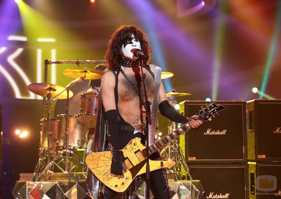 Mario Vaquerizo hace de Kiss en la Gala 2 de 'Tu cara me suena 8'