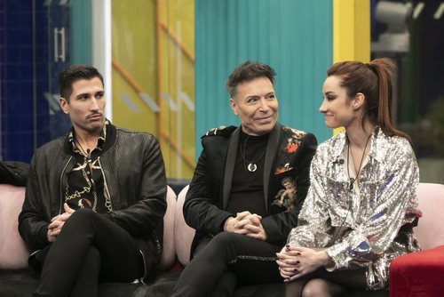 Gianmarco, Maestro Joao y Adara en la Gala 2 de 'El tiempo del descuento'