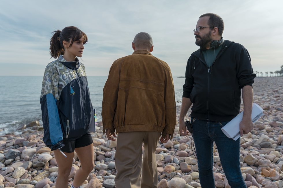 Macarena García y Fernando González Molina en el rodaje de 'Paraíso'