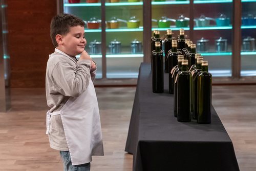Albert en la prueba del aceite de 'MasterChef Junior 7'