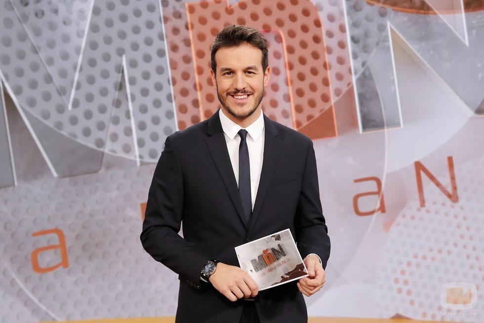 El periodista Diego Losada presenta 'La mañana' en La 1