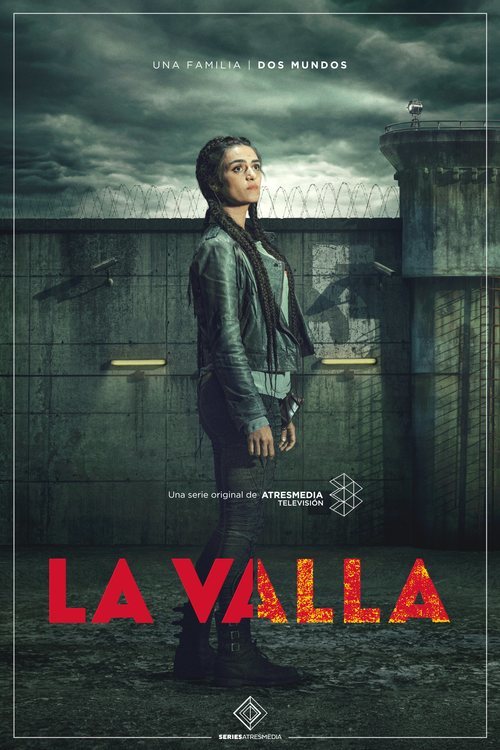 Olivia Molina es Julia en 'La valla', de Antena 3 y Atresplayer Premium