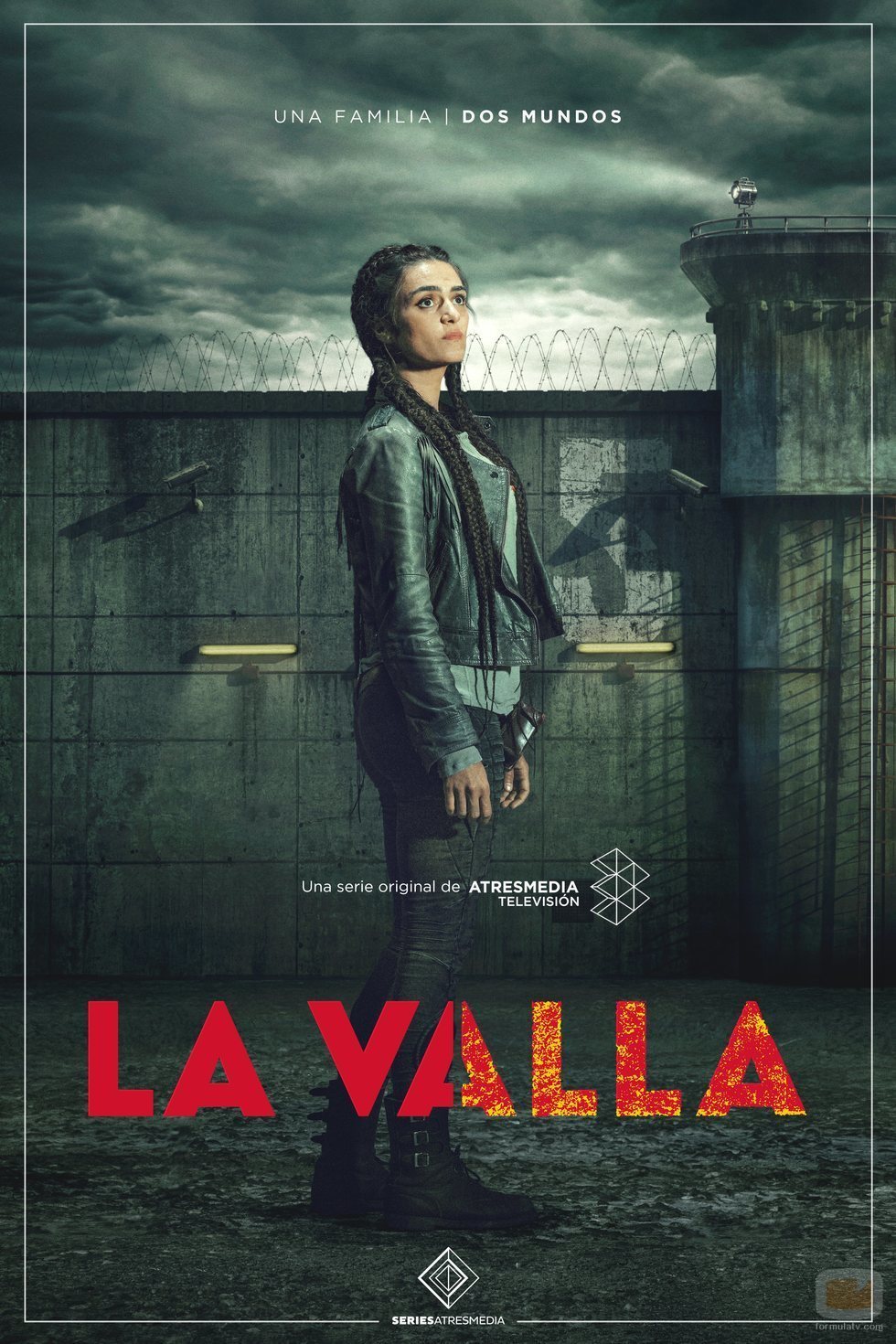 Olivia Molina es Julia en 'La valla', de Antena 3 y Atresplayer Premium