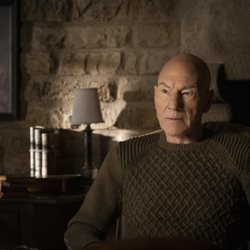 Patrick Stewart es Jean-Luc Picard en 'Star Trek: Picard'