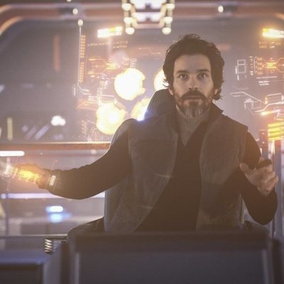Santiago Cabrera es Rios en 'Star Trek: Picard'
