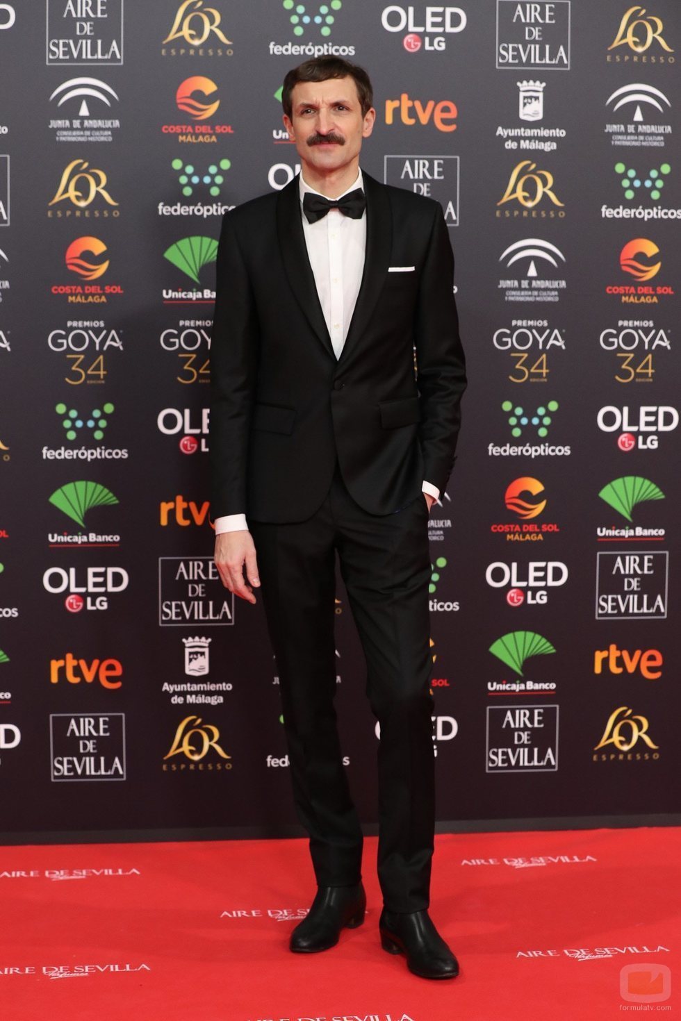 Julián Villagrán en la alfombra roja de los Premios Goya 2020