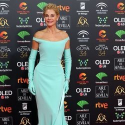Belén Rueda posa en la alfombra roja de los Premios Goya 2020