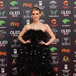 Natalia de Molina posa en la alfombra roja de los Premios Goya 2020