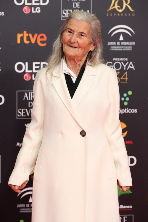 Benedicta Sánchez posa en la alfombra roja de los Premios Goya 2020