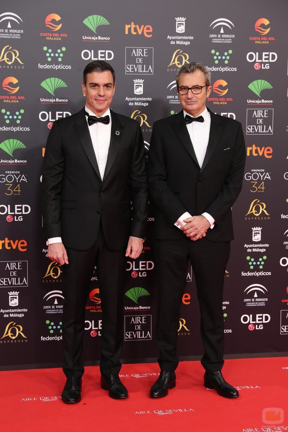 Pedro Sánchez y Mariano Barroso en la alfombra roja de los Premios Goya 2020