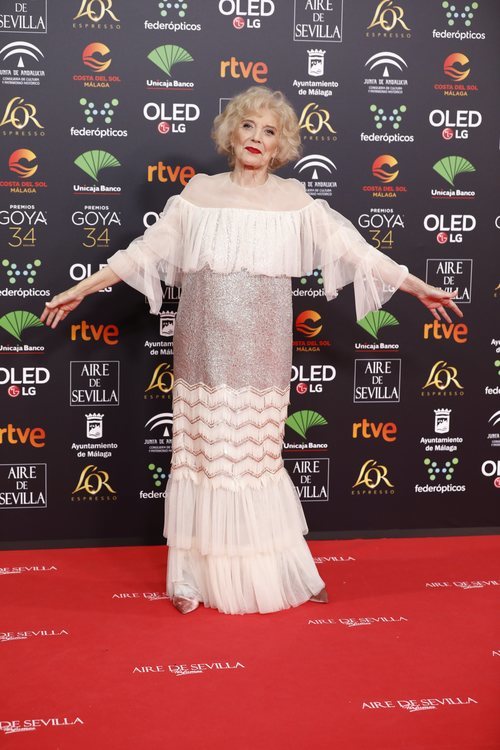 Marisa Paredez posa en la alfombra roja de los Premios Goya 2020