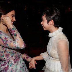 Penélope Cruz y Greta Fernández en los Premios Goya 2020