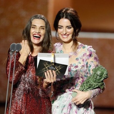 Ángela Molina y Penélope Cruz en los Premios Goya 2020