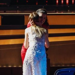 María Esteve felicita a Amaia por su actuación en la gala de los Premios Goya 2020