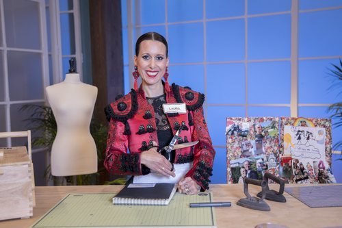 Laura, aprendiz de 'Maestros de la costura 3'