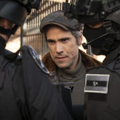 Unax Ugalde es Hugo en 'La valla', de Atresmedia