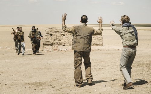 Toni Alcántara, en la Guerra del Golfo en el capítulo 20x15 de 'Cuéntame cómo pasó'