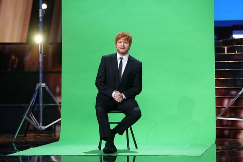 Daniel Oviedo de 'Gemeliers' es Ed Sheeran en la Gala 4 de 'Tu cara me suena 8'