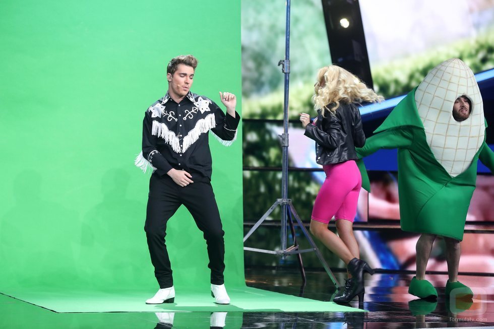 Jesús Oviedo de Gemeliers es Justin Bieber en la Gala 4 de 'Tu cara me suena 8'