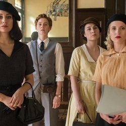 Lidia, Óscar, Marga y Carlota en la quinta temporada de 'Las chicas del cable'