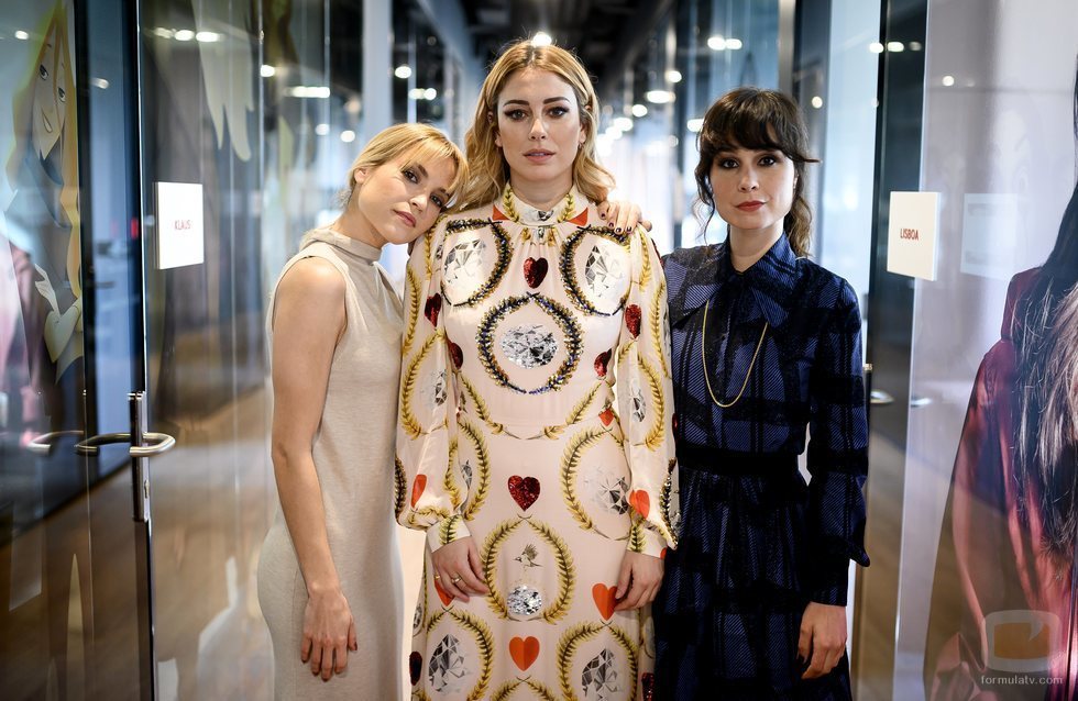 Ana Fernández, Blanca Suárez y Nadia de Santiago, protagonistas de 'Las chicas del cable'