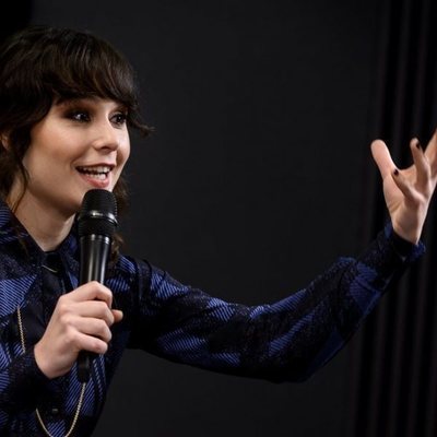 Nadia de Santiago en la presentación de 'Las chicas del cable 5'