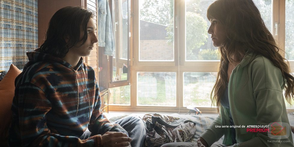 Lola Rodríguez y Goya Toledo en 'Veneno'