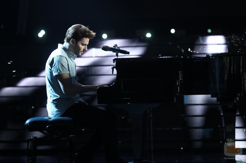 Daniel Oviedo de 'Gemeliers' es Pablo Alborán en la Gala 5 de 'Tu cara me suena 8'