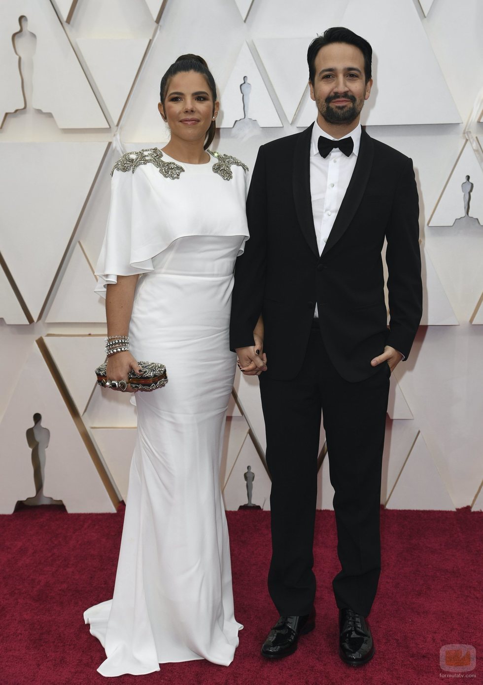Vanessa Nadal y Lin-Manuel Miranda posan en la alfombra roja de los Oscar 2020
