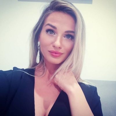 Adelina Seres ('La isla de las tentaciones'), en un selfie