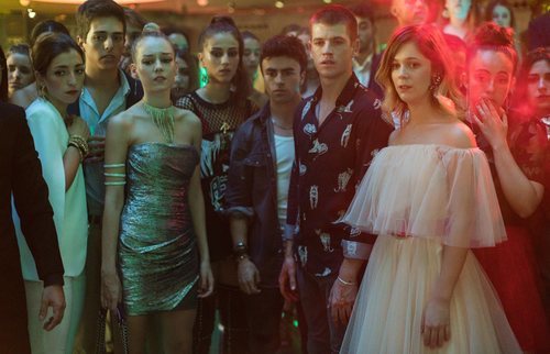 Carla, Rebeca, Samuel, Guzmán y Cayetana en la temporada 3 de 'Élite'