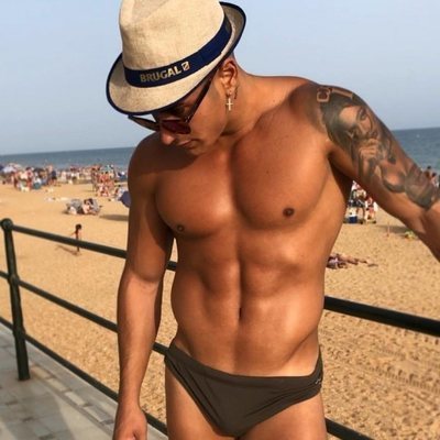 Ferre, de 'Supervivientes 2020', muy sexy con un ajustado bañador
