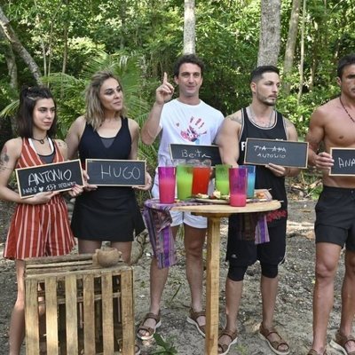Bea Retamal, Ana María Aldón, Antonio Pavón, Nyno y Hugo Sierra en 'Supervivientes 2020