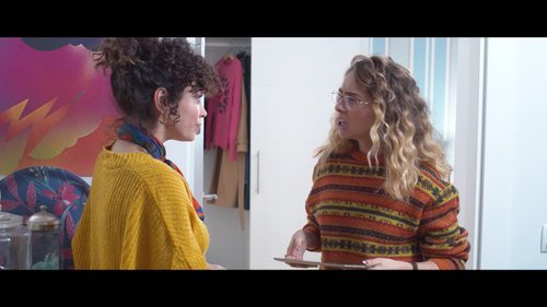 Luisita, sorprendida con Amelia en el 1x03 de '#Luimelia'