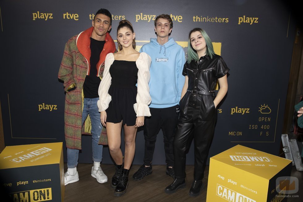 Parte del elenco de 'HIT', la serie de La 1