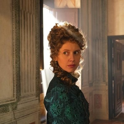 Manuela Vellés interpreta a Carolina en la cuarta temporada de 'El Ministerio del Tiempo'