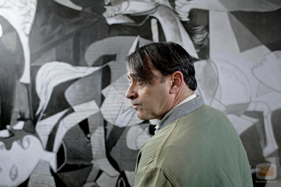 Toni Zenet es Picasso en la cuarta temporada de 'El Ministerio del Tiempo'